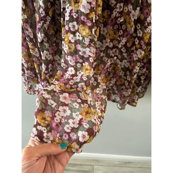 Torrid Womens Floral Chiffon Sheer Blouse Size 3X Button Down Feminine - Picture 4 of 8